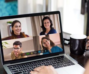 image_hero_group_video_chat_mug_desktop_2x